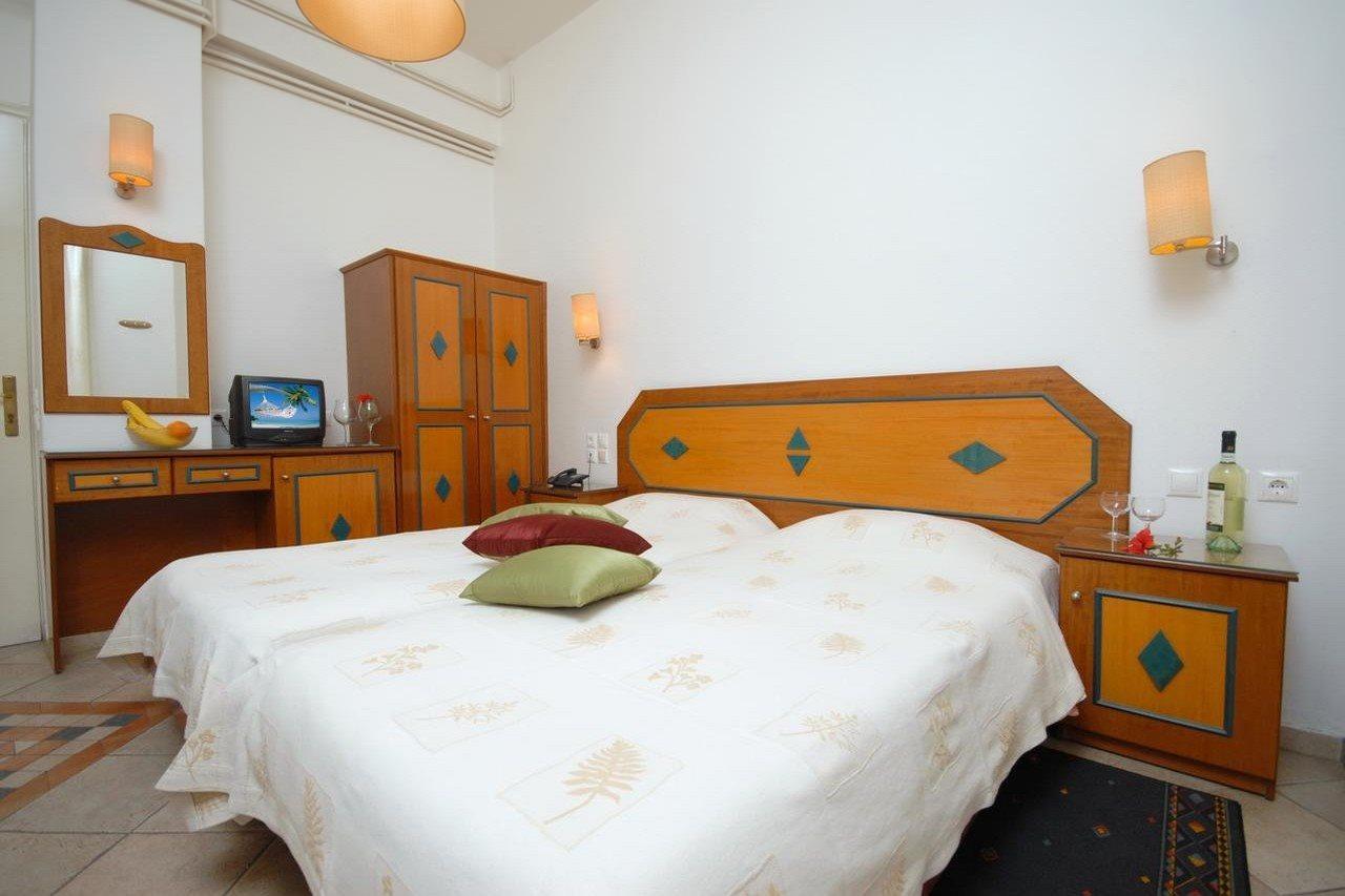 Barbouni Hotel & Studios Naxos City Екстериор снимка
