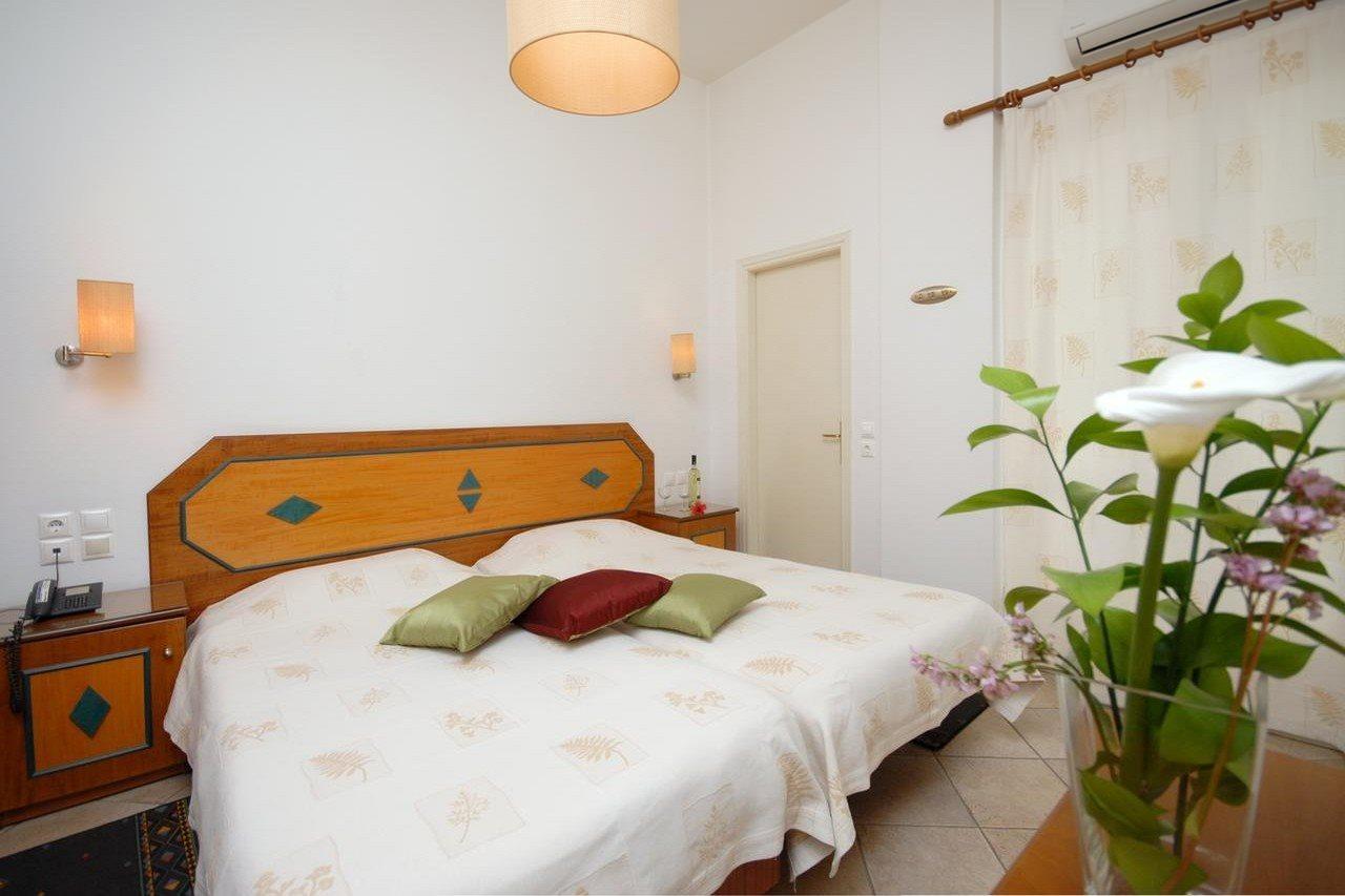 Barbouni Hotel & Studios Naxos City Екстериор снимка